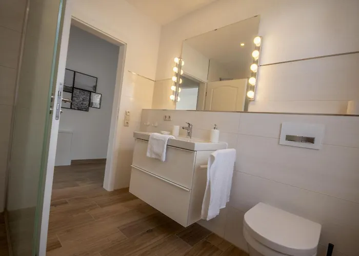 Cuxhavener Straße 5/2